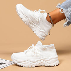 Lise | Stilfulde Letvægts Hvide Sneakers